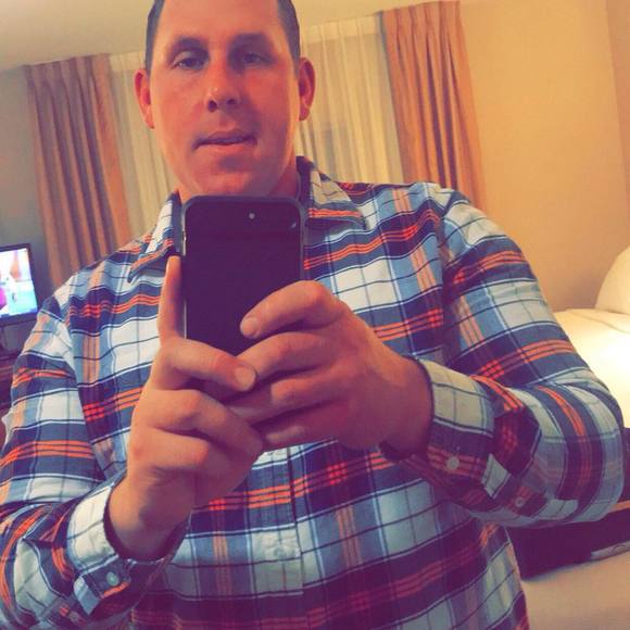 Meet your Posher, Marshall - Picture 1 of 1